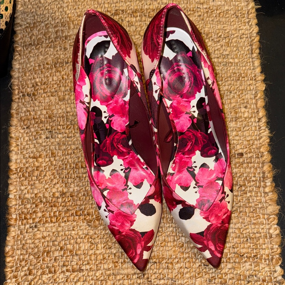 Ted Baker London Pink Floral Heels Size 10M